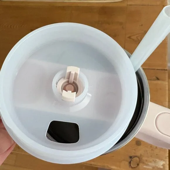 Stanely 30 oz Quencher Water Bottle Rose Quartz - Picture 8 of 12